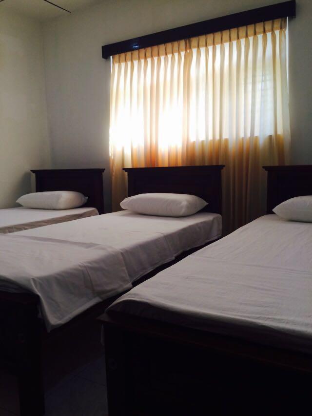 Sleep Cheap Hostel Negombo Exterior photo